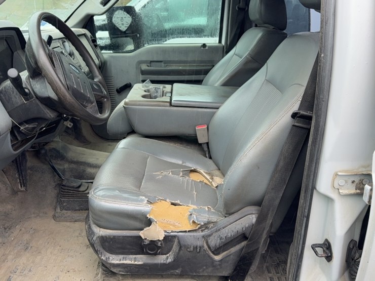 2013-ford-f250-image-19