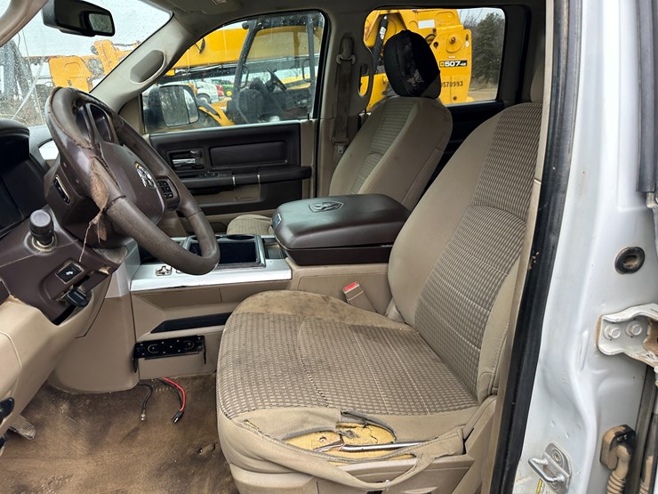 dodge-ram-2500-image-44