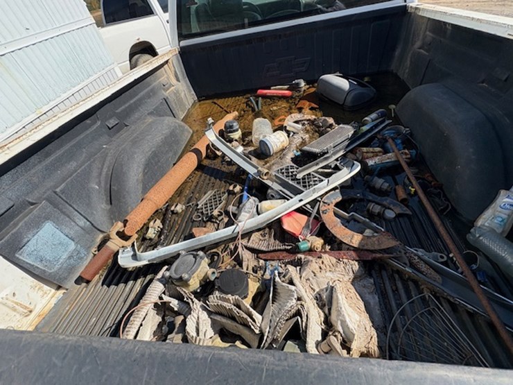 2003-chevrolet-silverado-1500-image-9