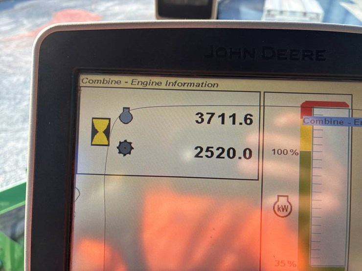 john-deere-s670-image-111