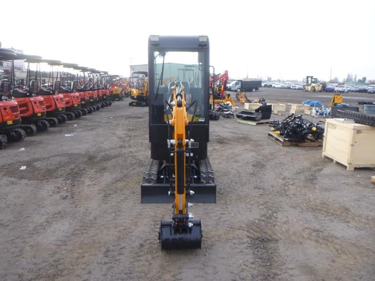 2025-vicsec-vc13c-hydraulic-excavator-image-6