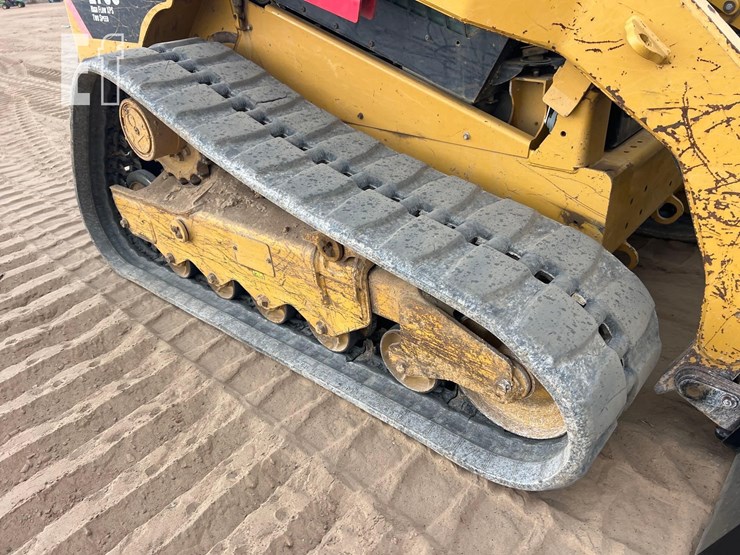 caterpillar-279c-image-12