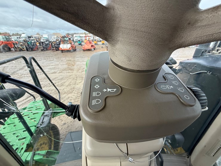 john-deere-8320rt-image-92