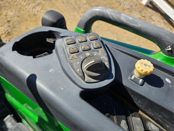 #3087-•-john-deere-4066-4x4-tractor,-h180-loader-image-79