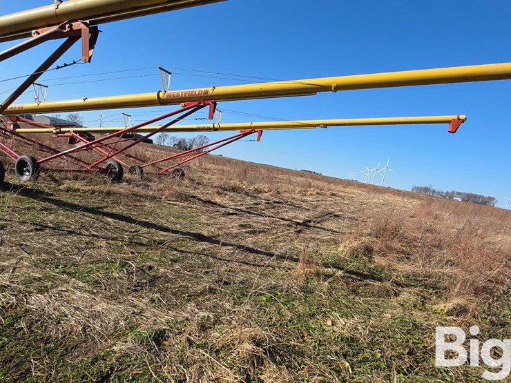 westfield-mkk-100-63-grain-auger-w/swing-hopper-image-8