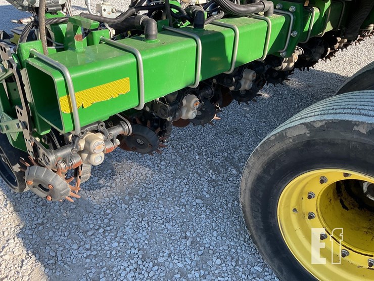 john-deere-db60-image-29