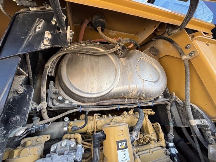 2019-caterpillar-930m-image-63