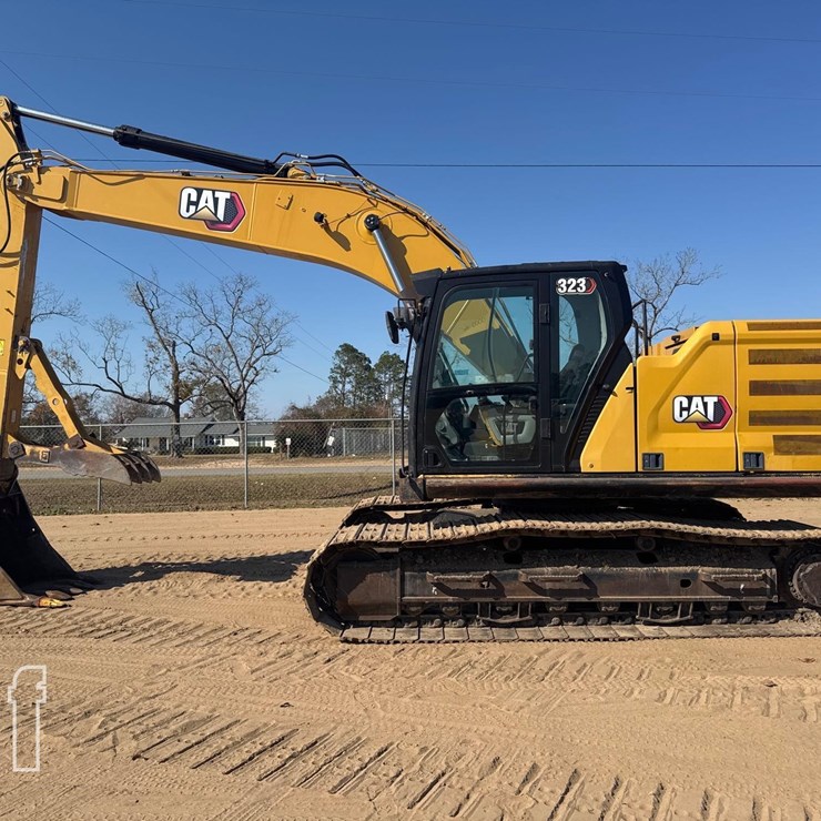 CATERPILLAR 323
