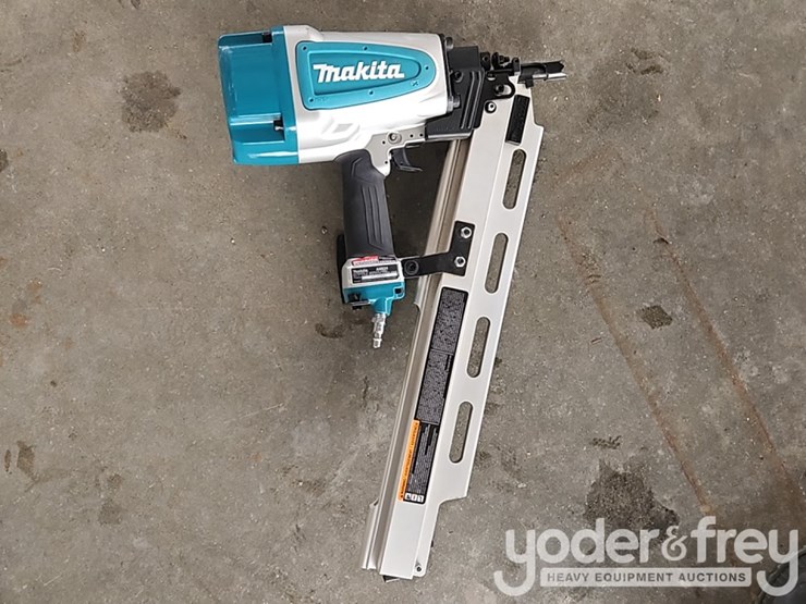 makita-an924-3-1/2"-framing-nailing,-reconditioned-image-6