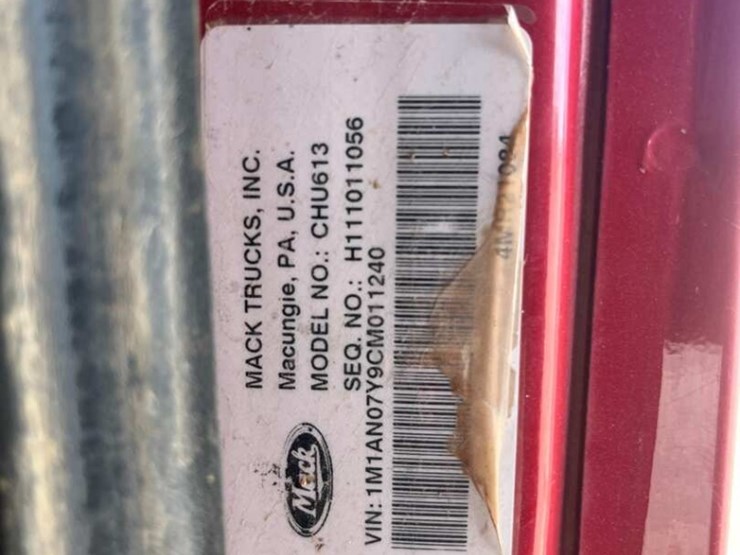 2012-mack-chu613-image-18