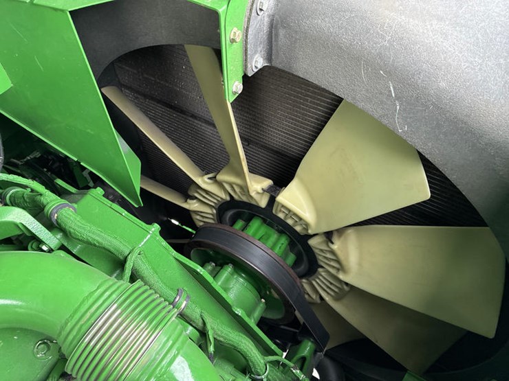 john-deere-s680-image-92