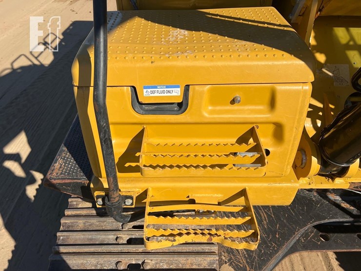 caterpillar-326fl-image-16