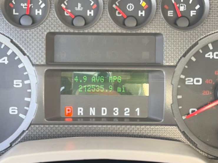 ford-f450-xl-image-16