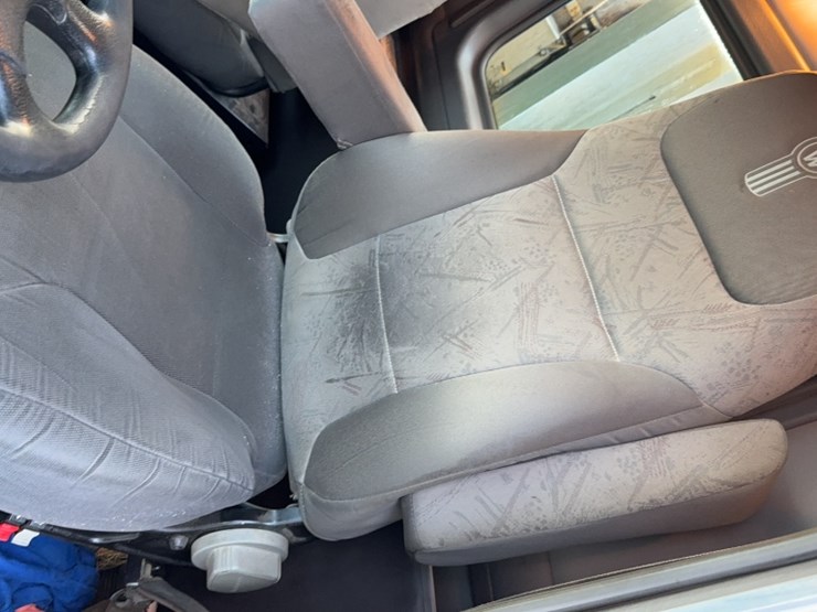 2008-kenworth-t800-image-13