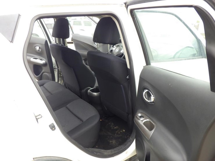 2013-nissan-juke-image-8