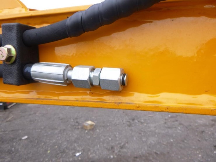 2025-vicsec-vc12-hydraulic-excavator-image-13