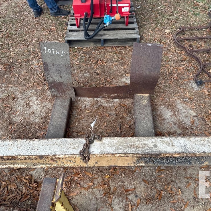 SHOPBUILT PUSH BAR FOR FORKLIFT
