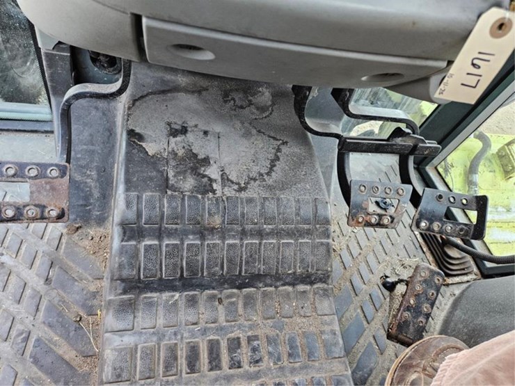 massey-ferguson-4325-image-26