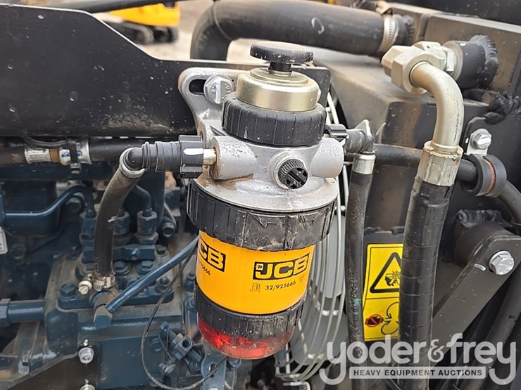 2023-jcb-ct260-120-image-55