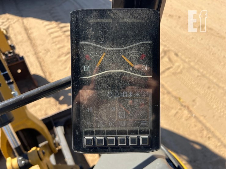 2022-caterpillar-301.5-image-30