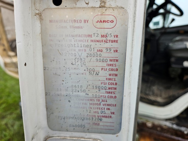 freightliner-fl70-image-44