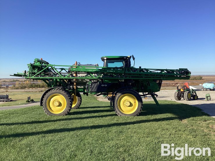john-deere-r4038-image-4