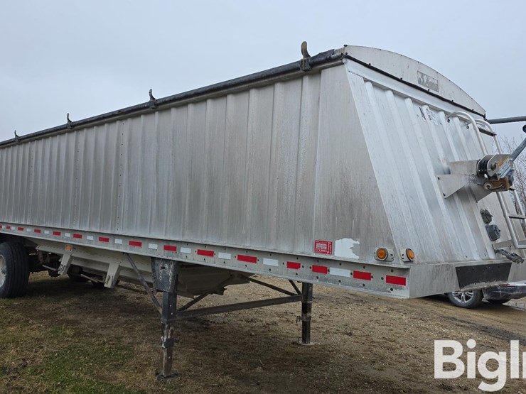 neville-trailer-image-3