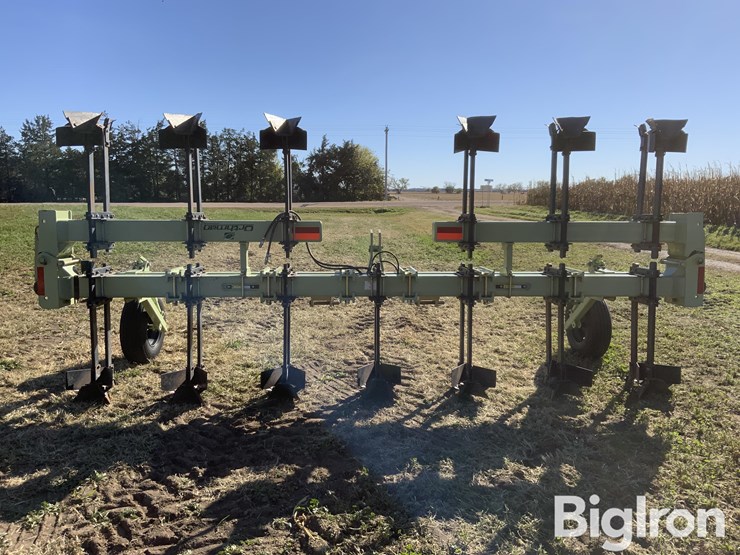 2013-orthman-12r30”-hiller-image-6