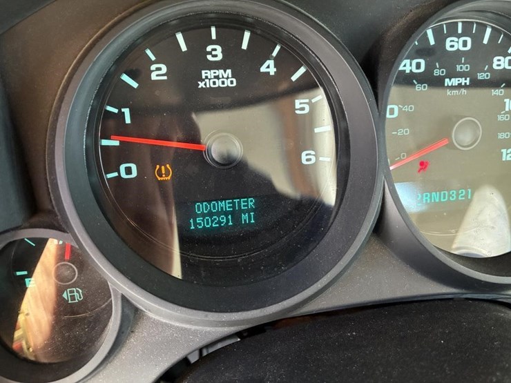 2008-chevrolet-1500-image-13