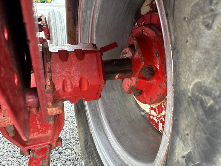 #122323-•-1965-ih-806-wheatland-#4518s-y-image-51