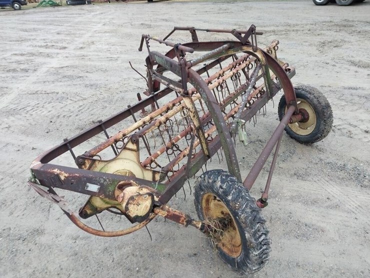 new-holland-256-image-4