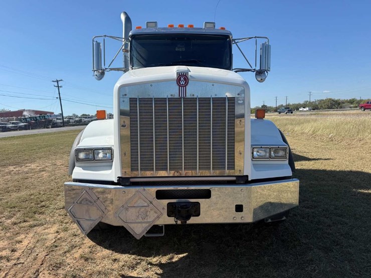 kenworth-t800-image-2