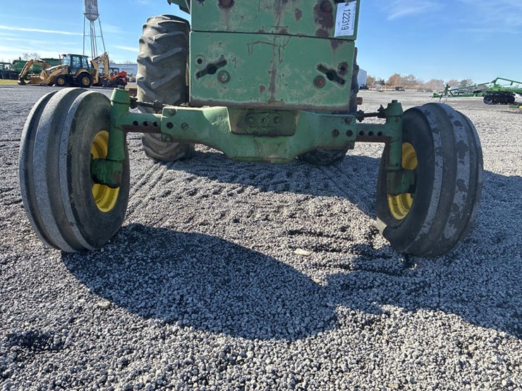 john-deere-4520-image-31