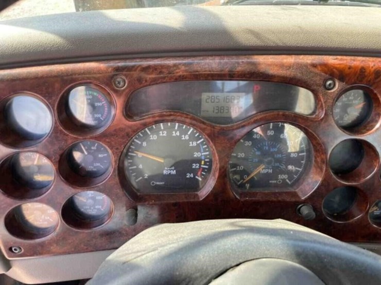 2007-mack-chn613-image-46