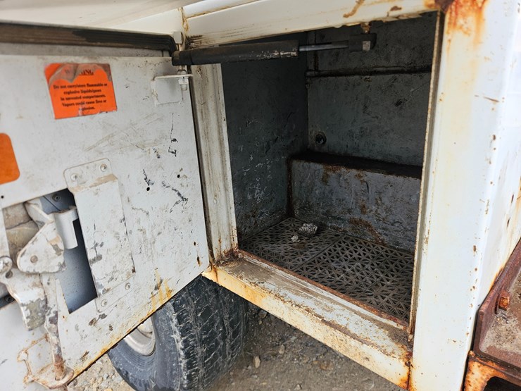 chevrolet-silverado-2500-image-54