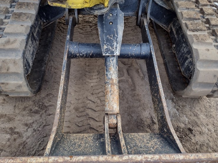 yanmar-vio45-image-21