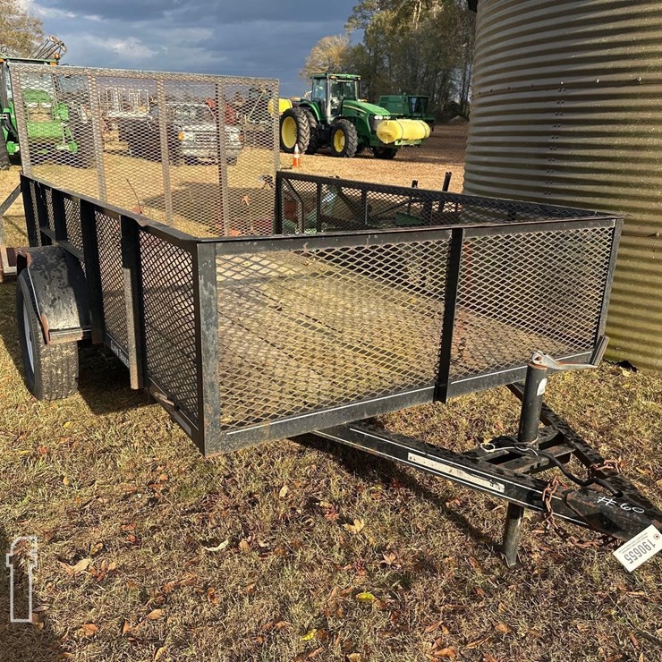 CLAYS 6' X 10' S/A TRAILER