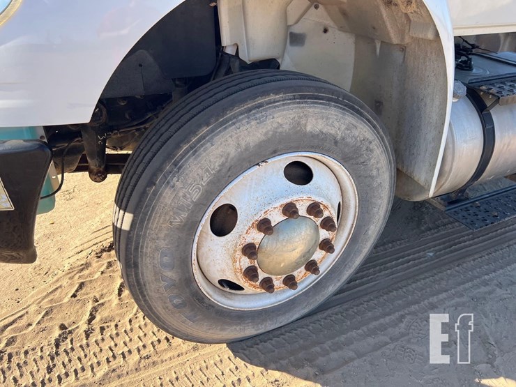 international-durastar-4300-image-14