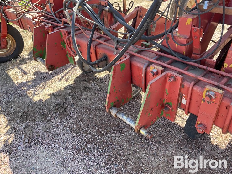 international-16-image-9