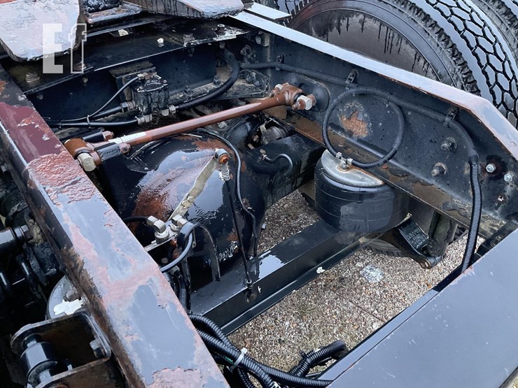 2007-kenworth-w900l-image-5