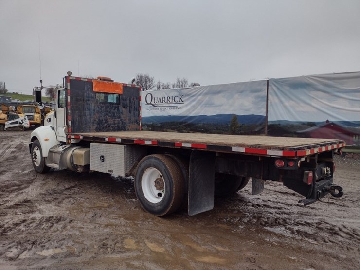 peterbilt-337-image-37