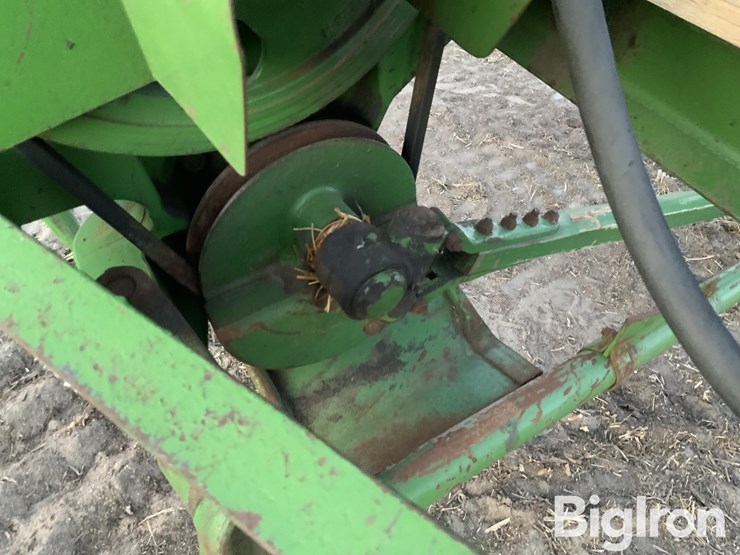 john-deere-38-image-17