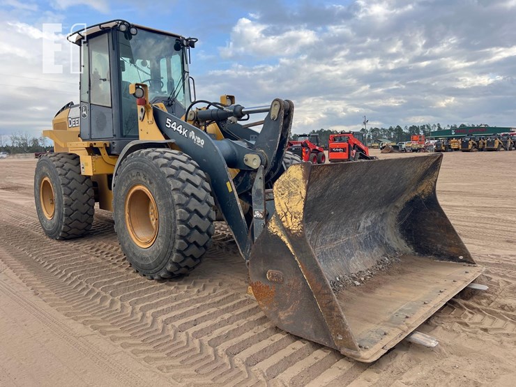 2011-deere-544k-image-6