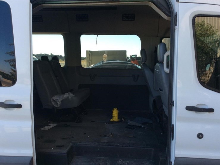 2018-ford-transit-image-8