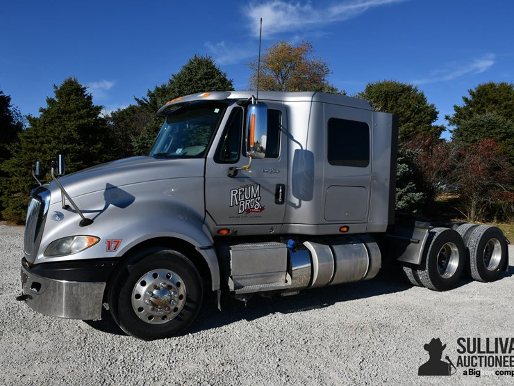 2017-international-prostar-image-1