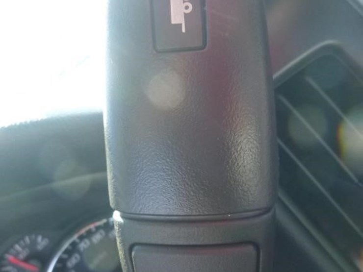 chevrolet-silverado-5500hd-image-14