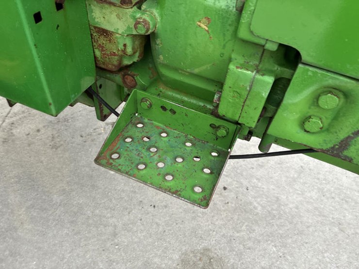 john-deere-4020-image-16