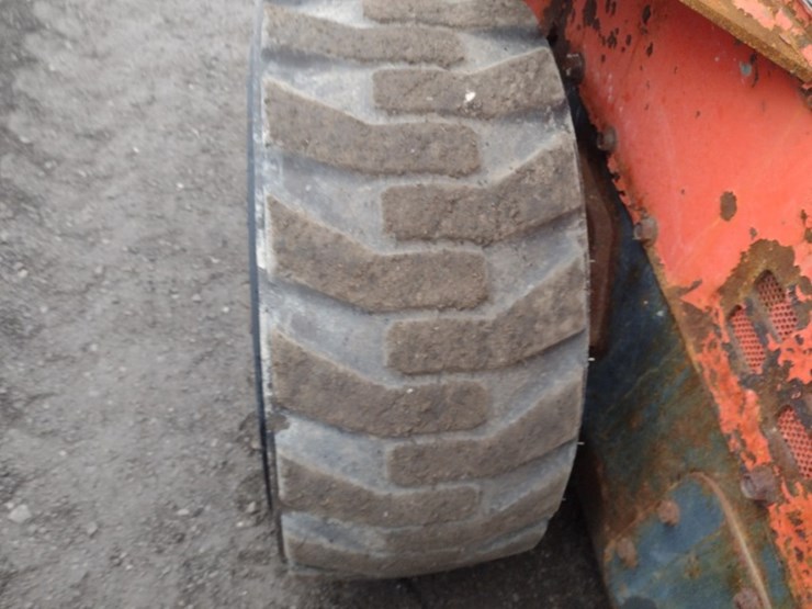 kubota-ssv75-image-22