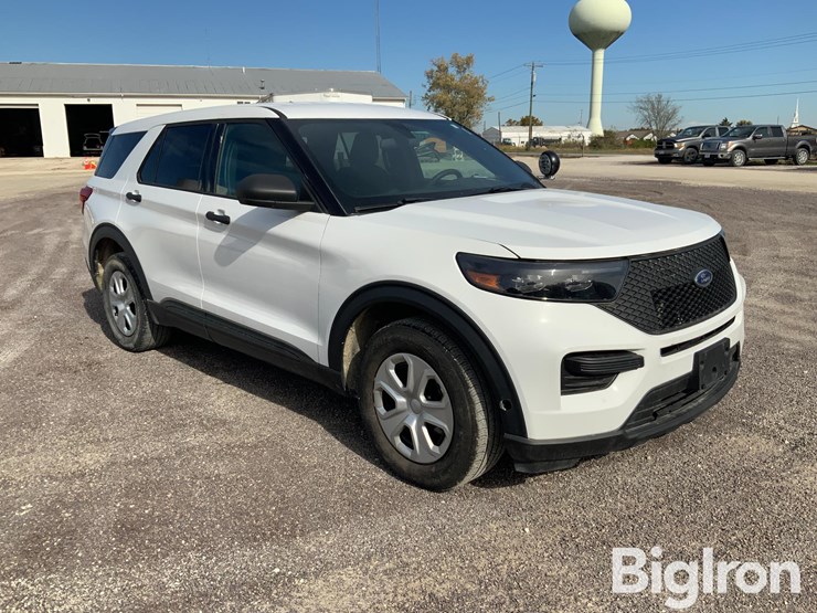 ford-explorer-police-interceptor-image-3