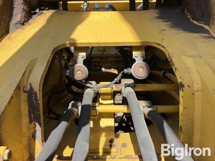 2016-komatsu-pc360-lc-10-image-14